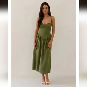 Park & Fifth Lacey Dress- M